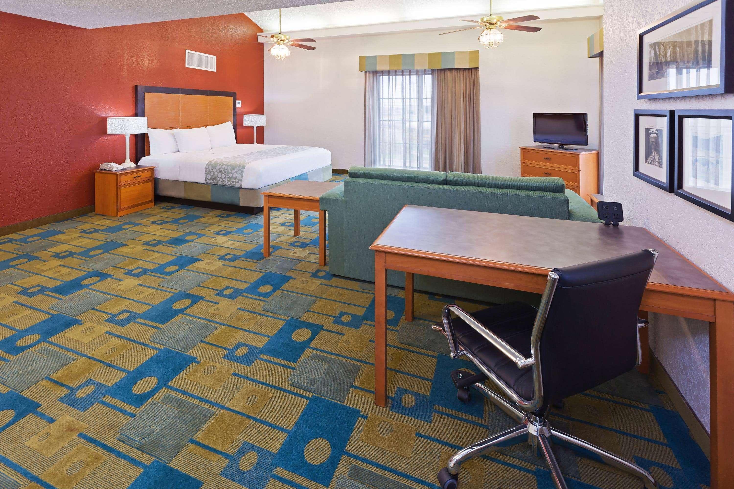 La Quinta Inn By Wyndham Victoria Eksteriør billede