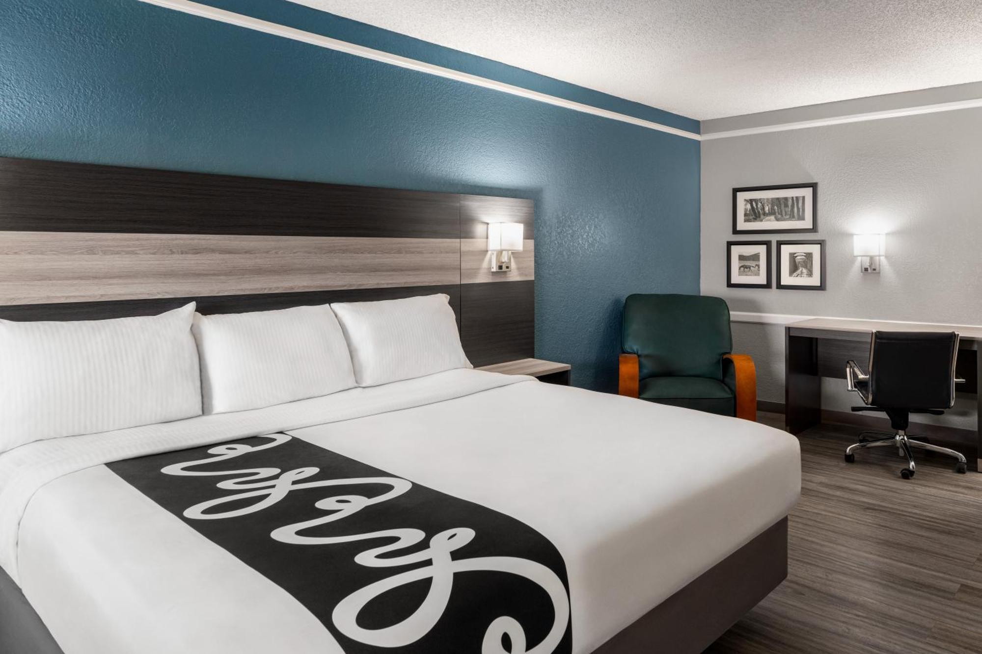 La Quinta Inn By Wyndham Victoria Eksteriør billede