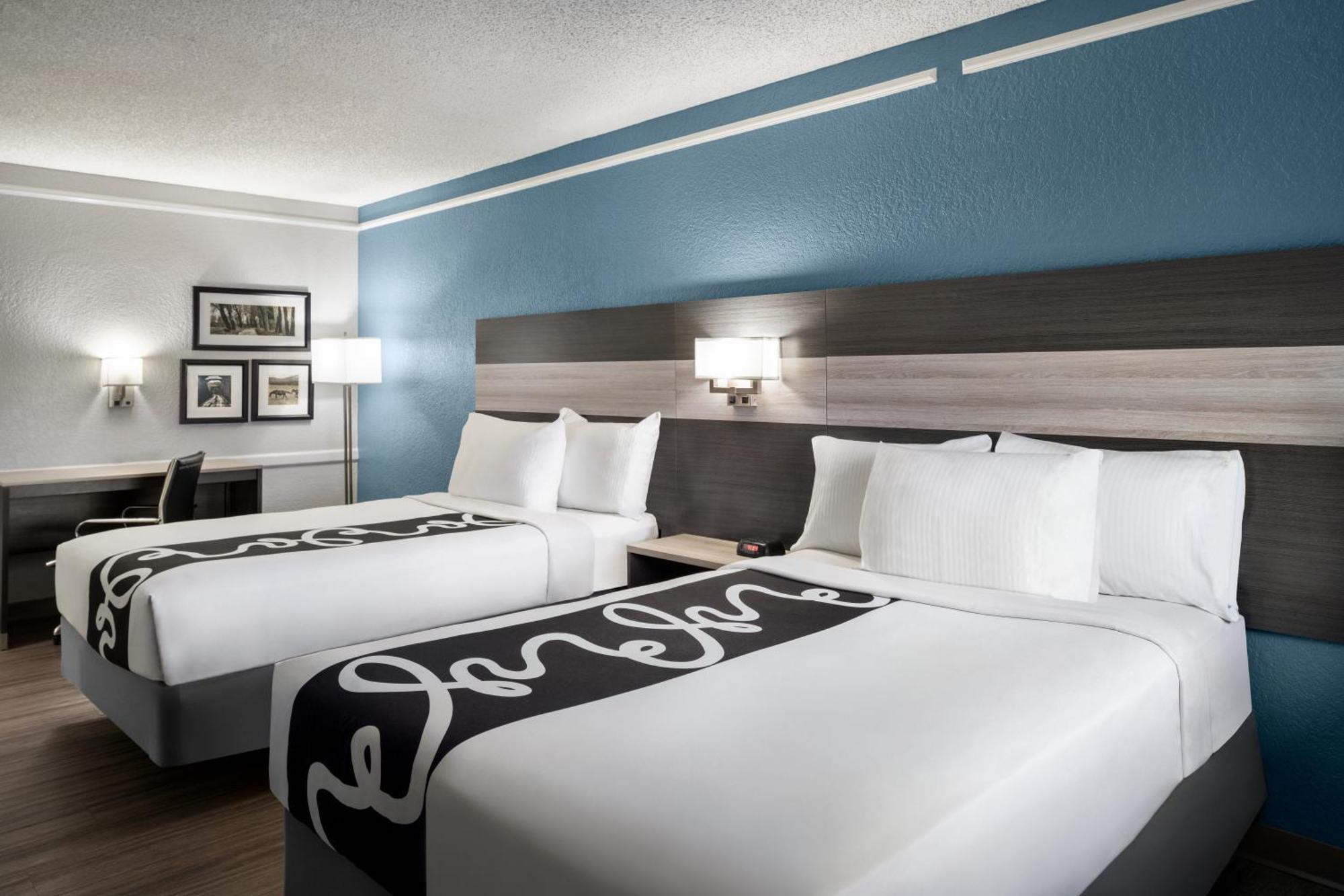 La Quinta Inn By Wyndham Victoria Eksteriør billede